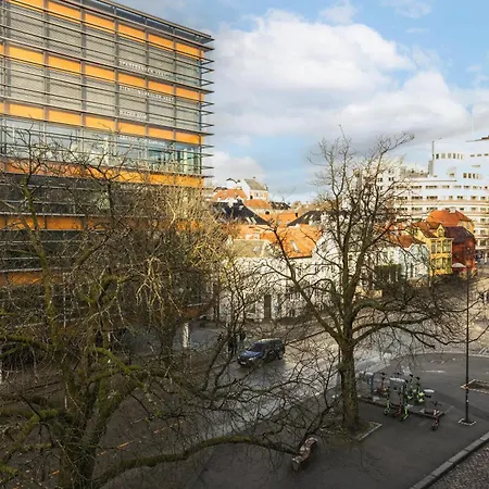 Heimby Homes - Four Bedroom Free Wifi Apartmán *