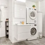 Heimby Homes - Four Bedroom Free Wifi